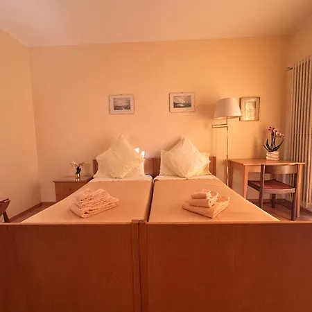 Casa Santa Birgitta Готель 3*