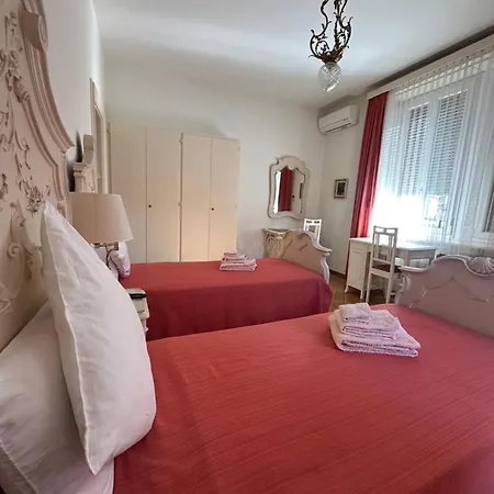 Готель Casa Santa Birgitta 3*
