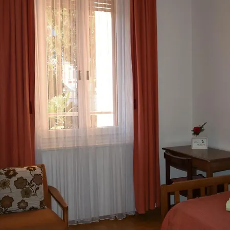 Casa Santa Birgitta Готель