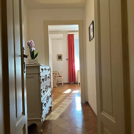 Casa Santa Birgitta Готель