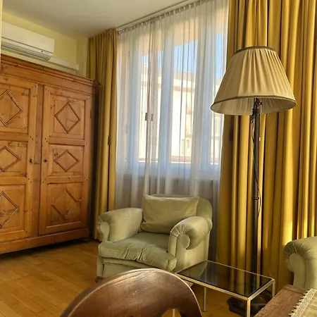 Casa Santa Birgitta Готель Лугано