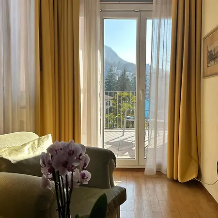 Casa Santa Birgitta Готель