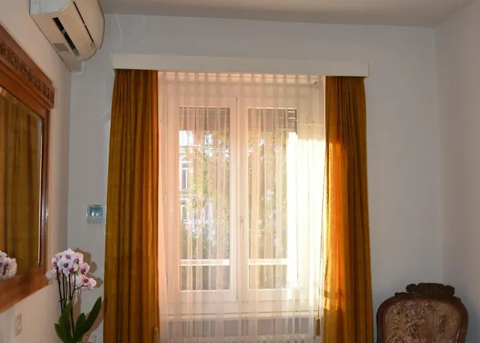 Otel Casa Santa Birgitta 3*